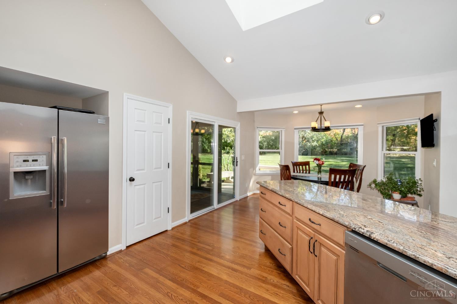 8126 Baywood Court