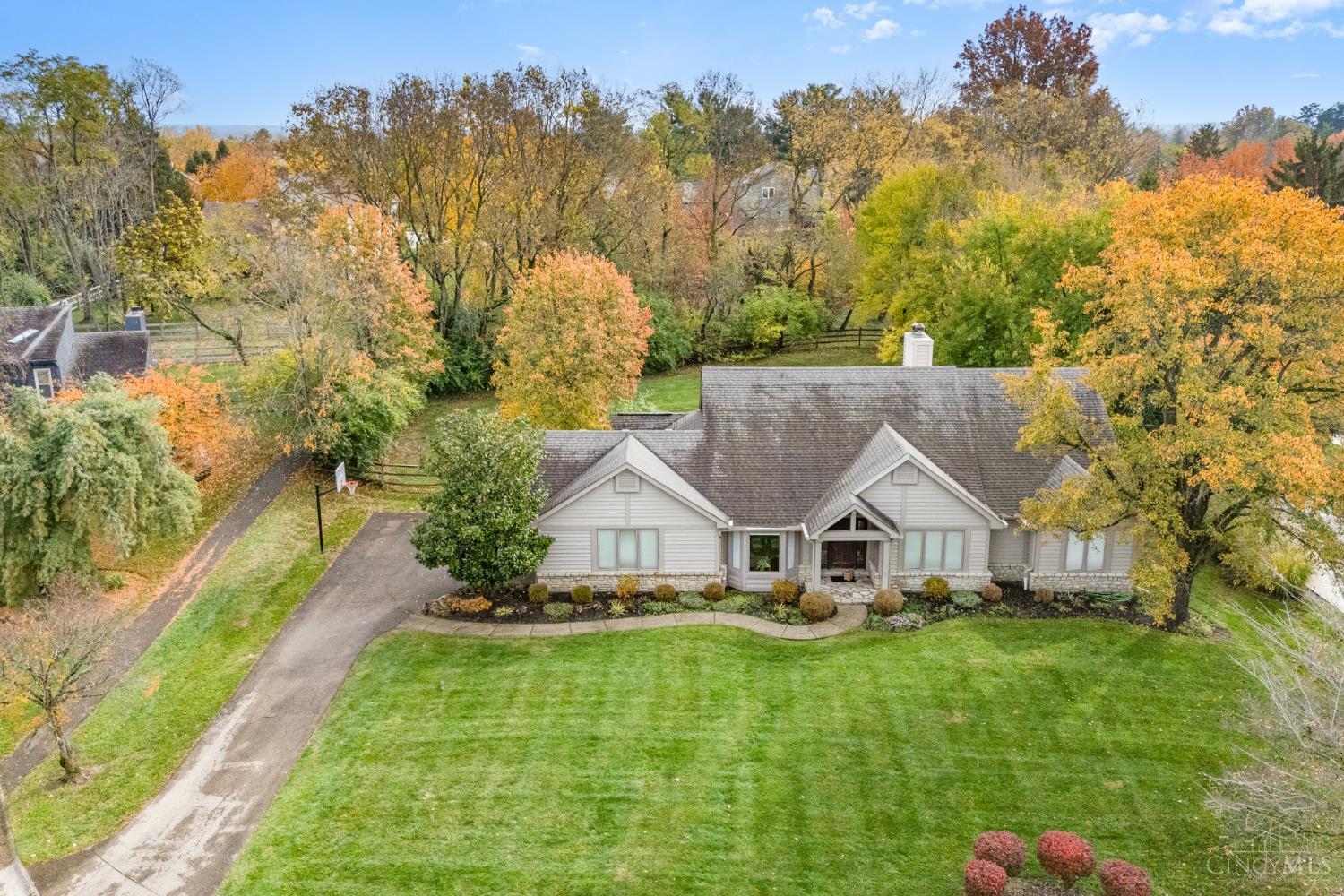 8126 Baywood Court
