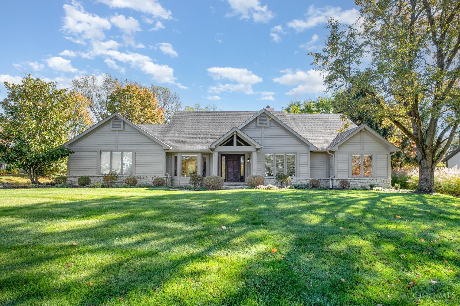 8126 Baywood Court