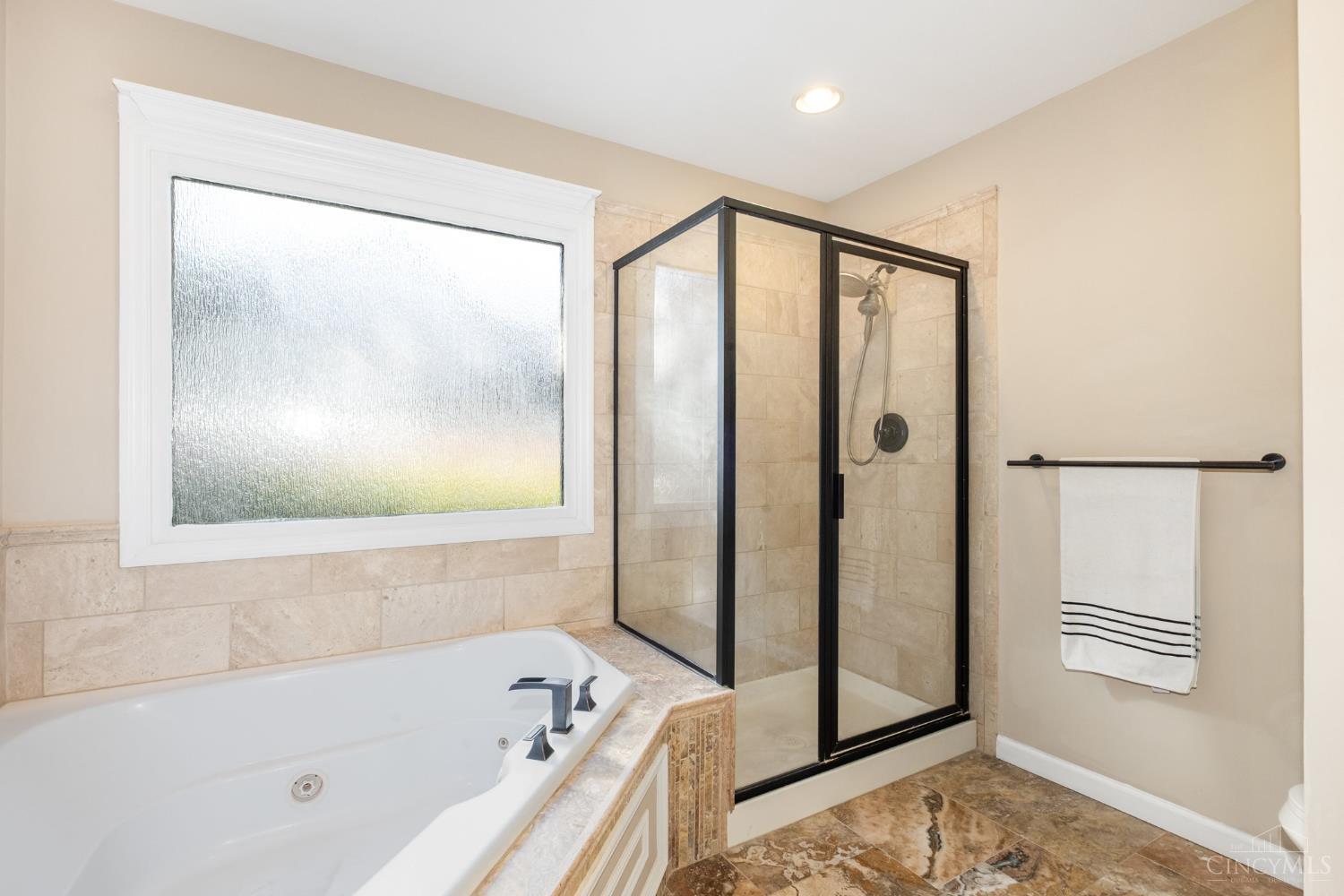 8126 Baywood Court