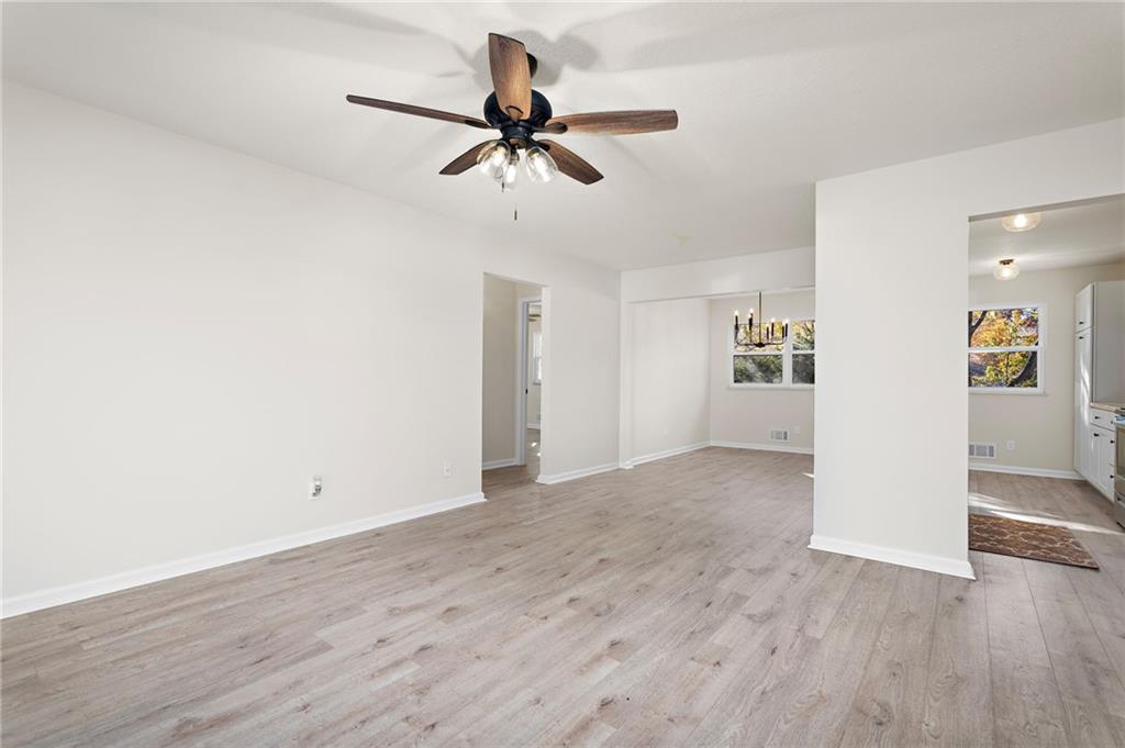1600-1 SW Sunset Avenue