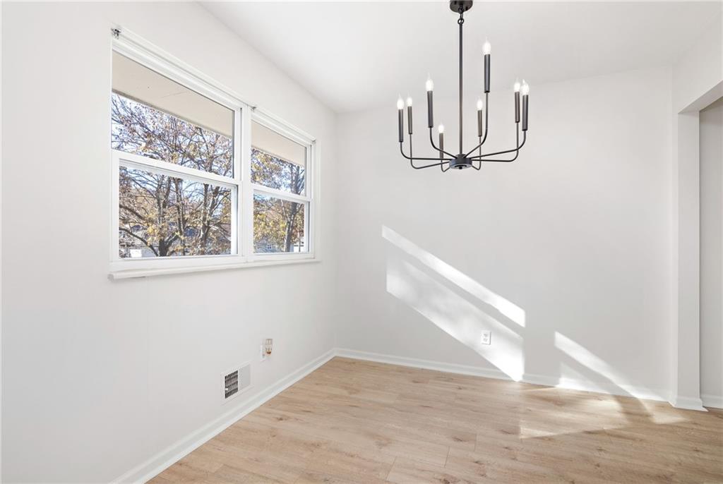 1600-1 SW Sunset Avenue