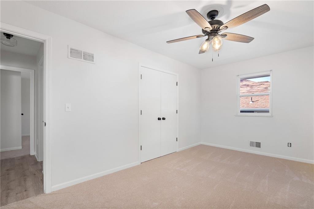 1600-1 SW Sunset Avenue