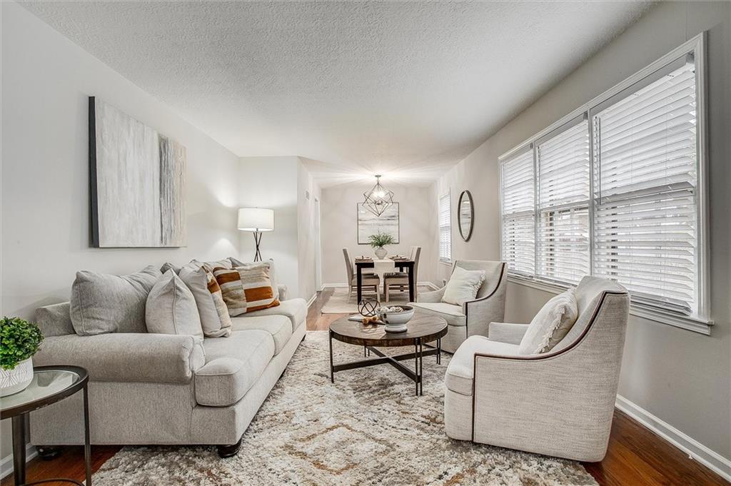15513 E 45th Place