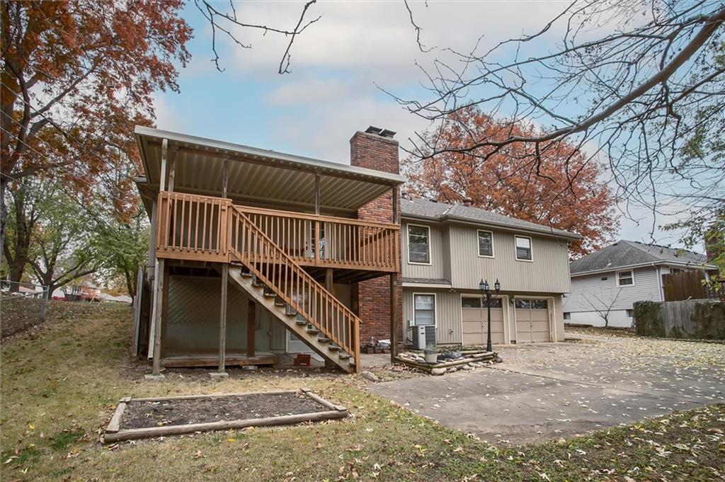 15513 E 45th Place