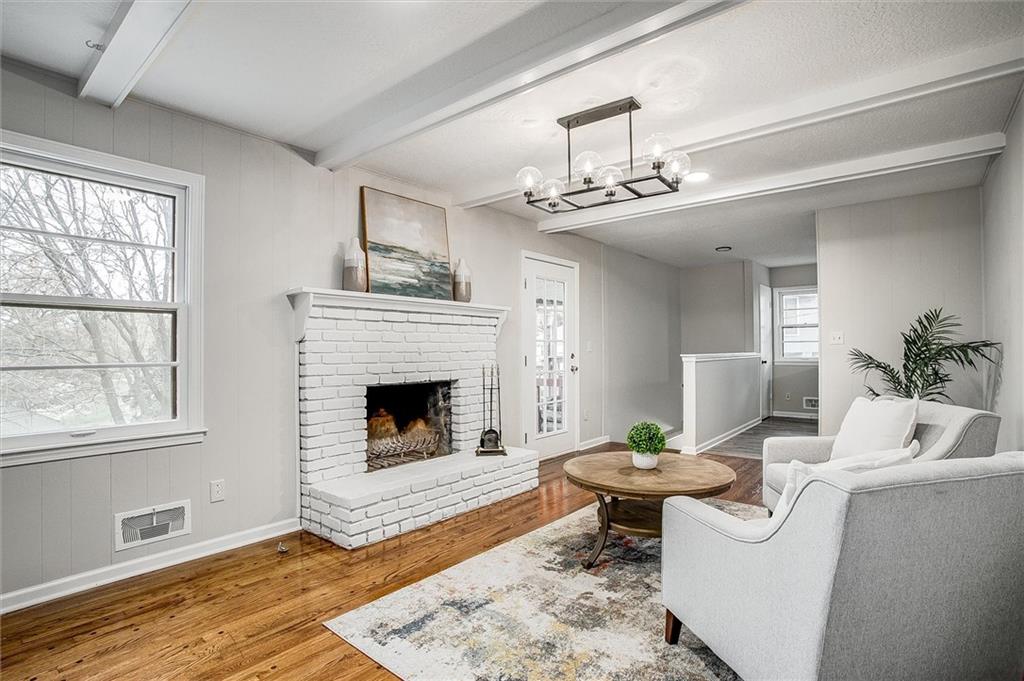 15513 E 45th Place