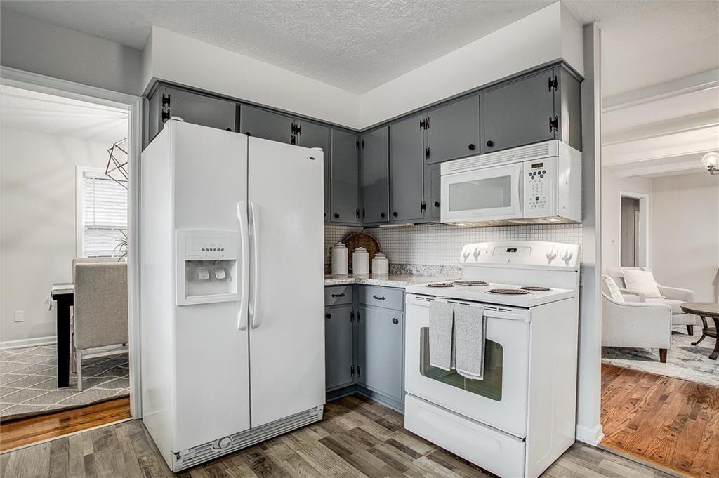 15513 E 45th Place