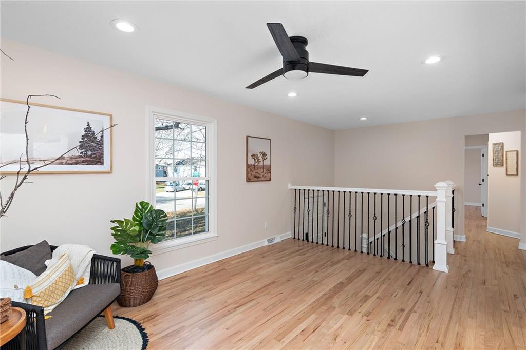1205 SE 3rd Terrace