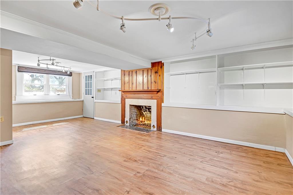 205 NE 44th Street