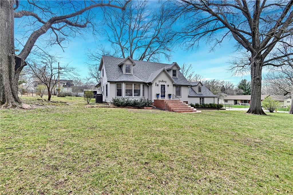205 NE 44th Street
