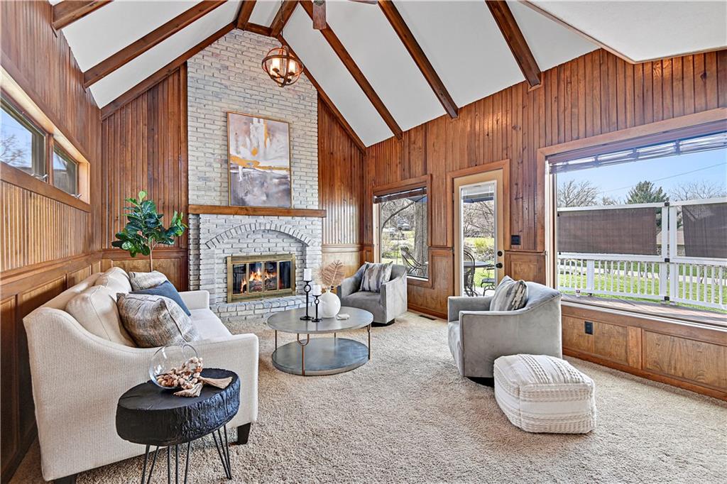 205 NE 44th Street