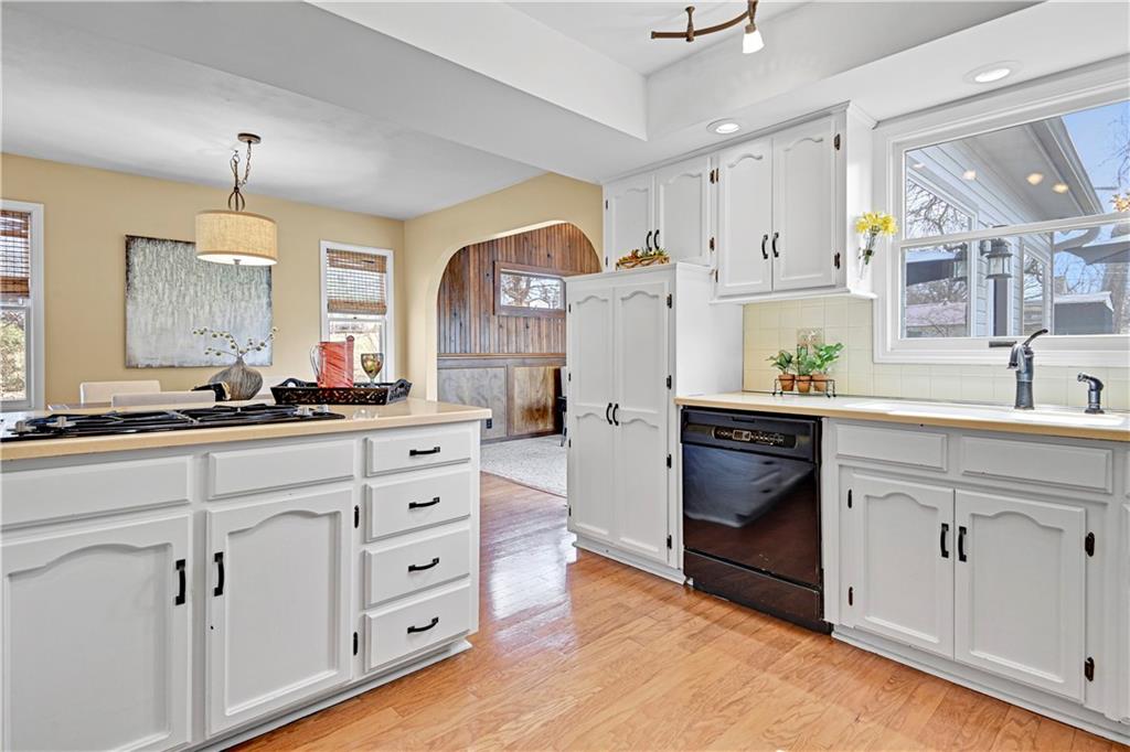 205 NE 44th Street