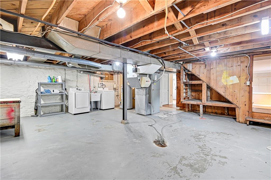 205 NE 44th Street