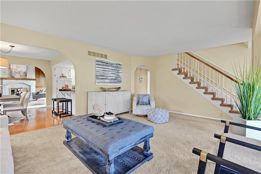 205 NE 44th Street