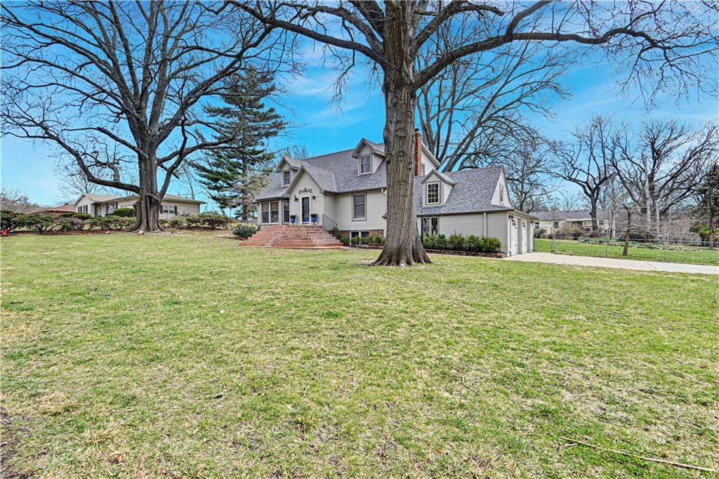 205 NE 44th Street
