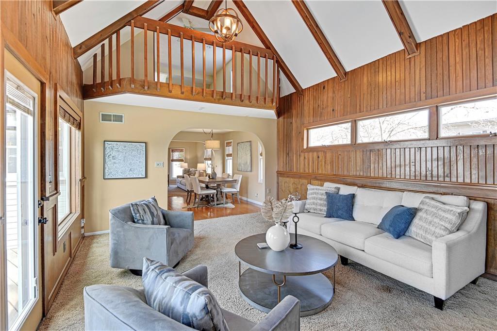 205 NE 44th Street
