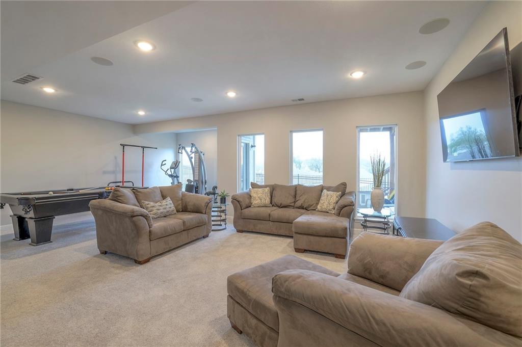 1413 NW Maple Drive
