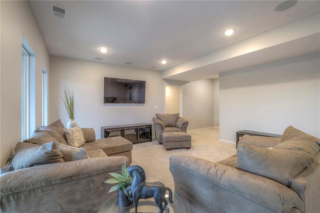 1413 NW Maple Drive