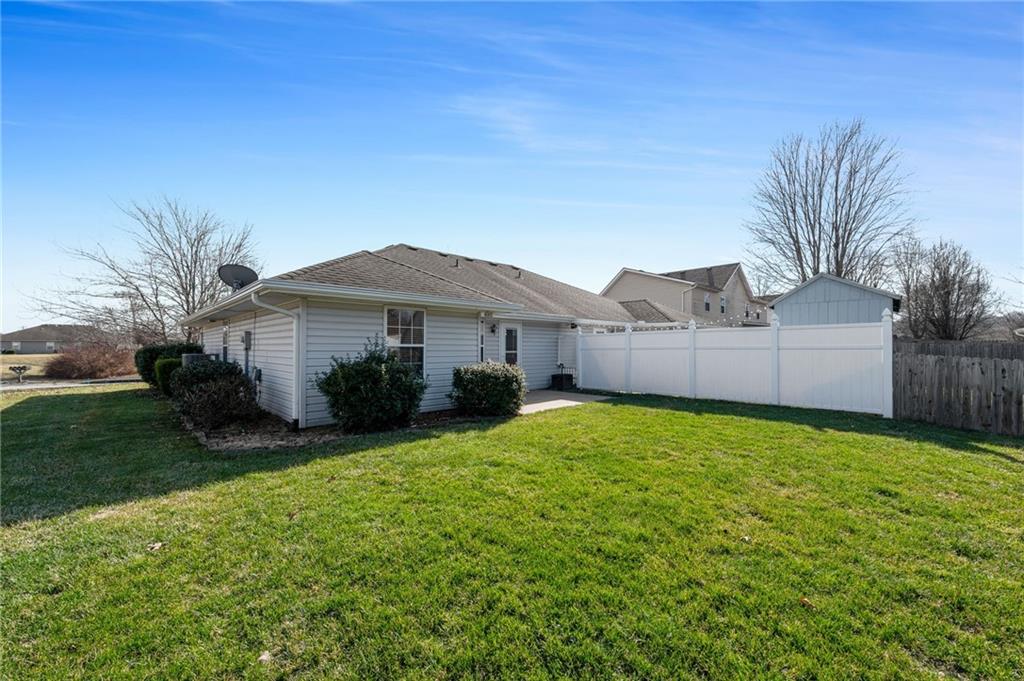 1036 SW Ephriam Drive