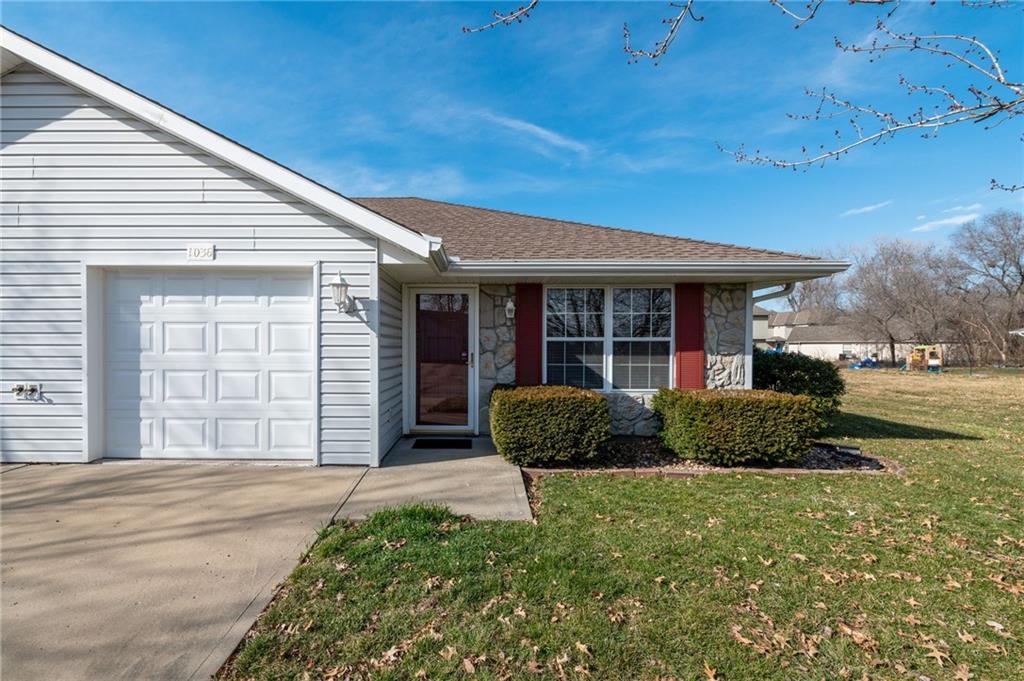 1036 SW Ephriam Drive