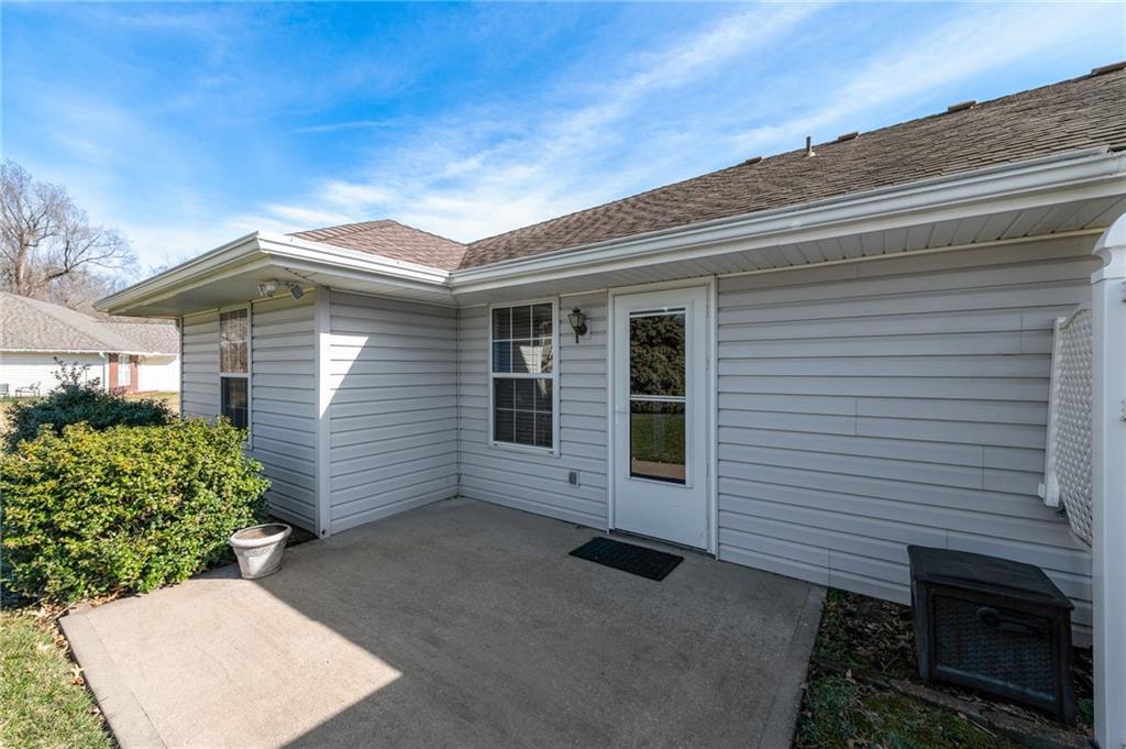 1036 SW Ephriam Drive