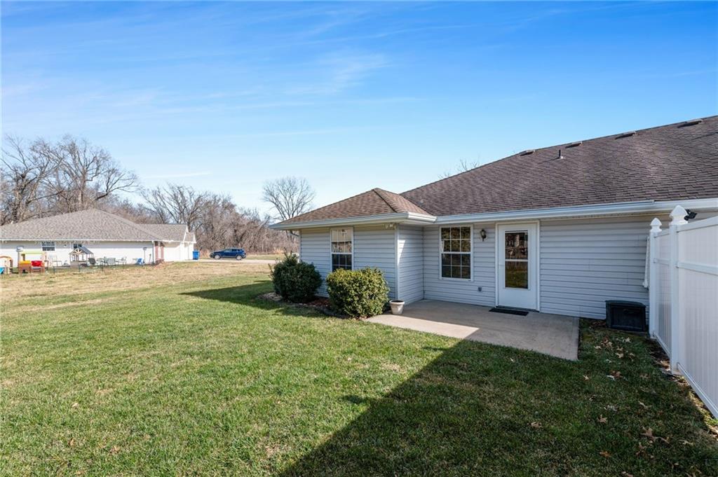 1036 SW Ephriam Drive
