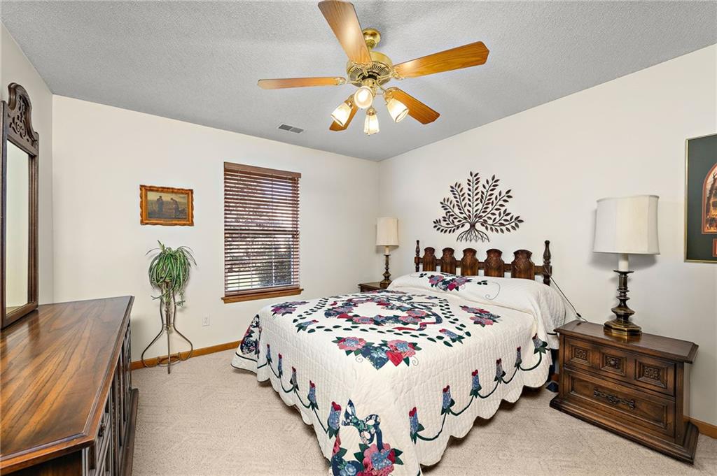 1036 SW Ephriam Drive