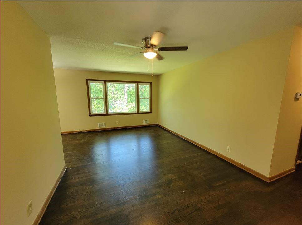 9812 E 51 Terrace
