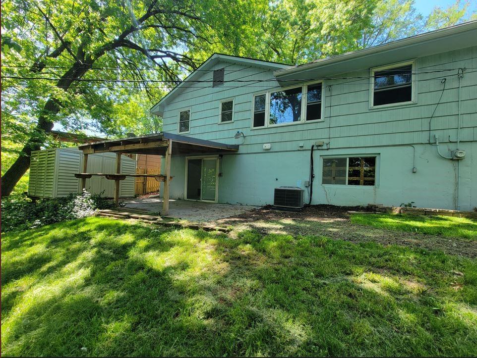9812 E 51 Terrace