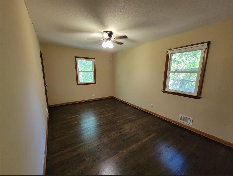 9812 E 51 Terrace