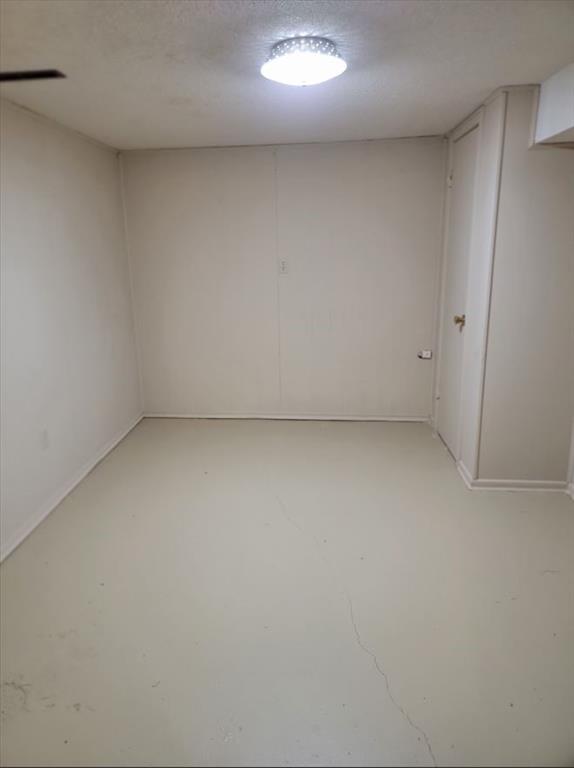 9812 E 51 Terrace