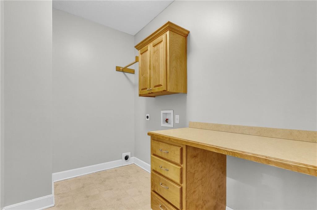825 OLD PAINT Road