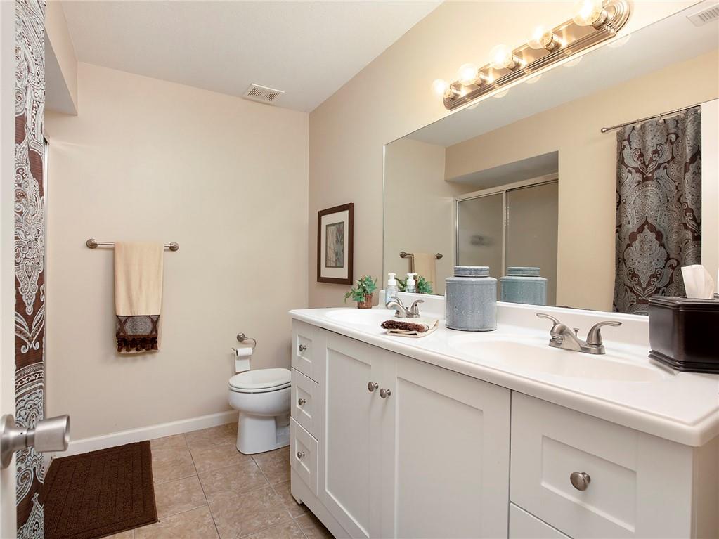 3904 SW Windjammer Court