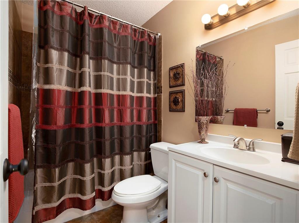 3904 SW Windjammer Court