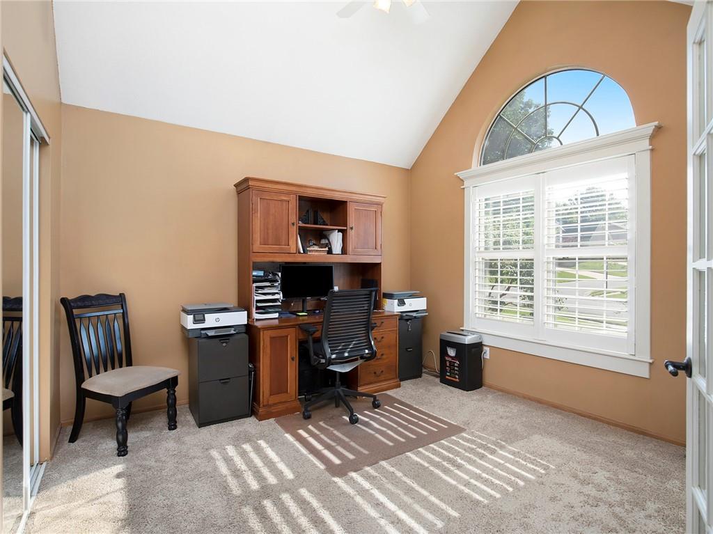3904 SW Windjammer Court