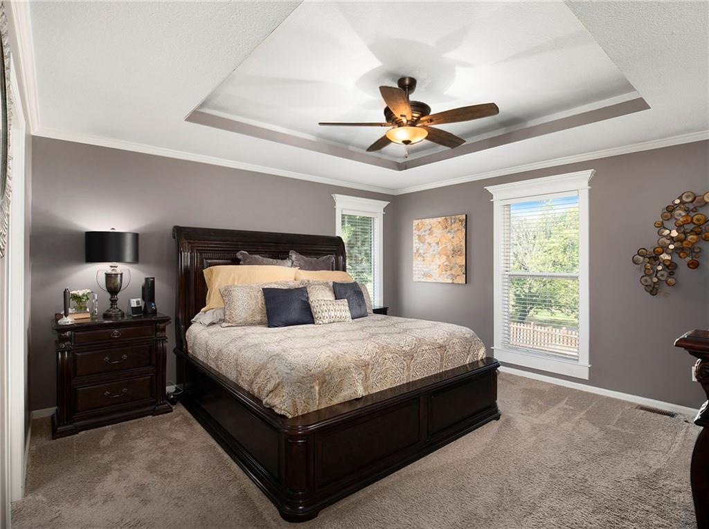 3904 SW Windjammer Court