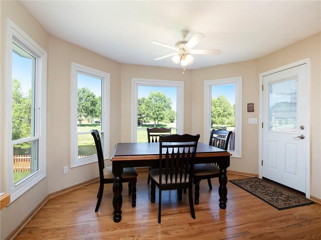 3904 SW Windjammer Court