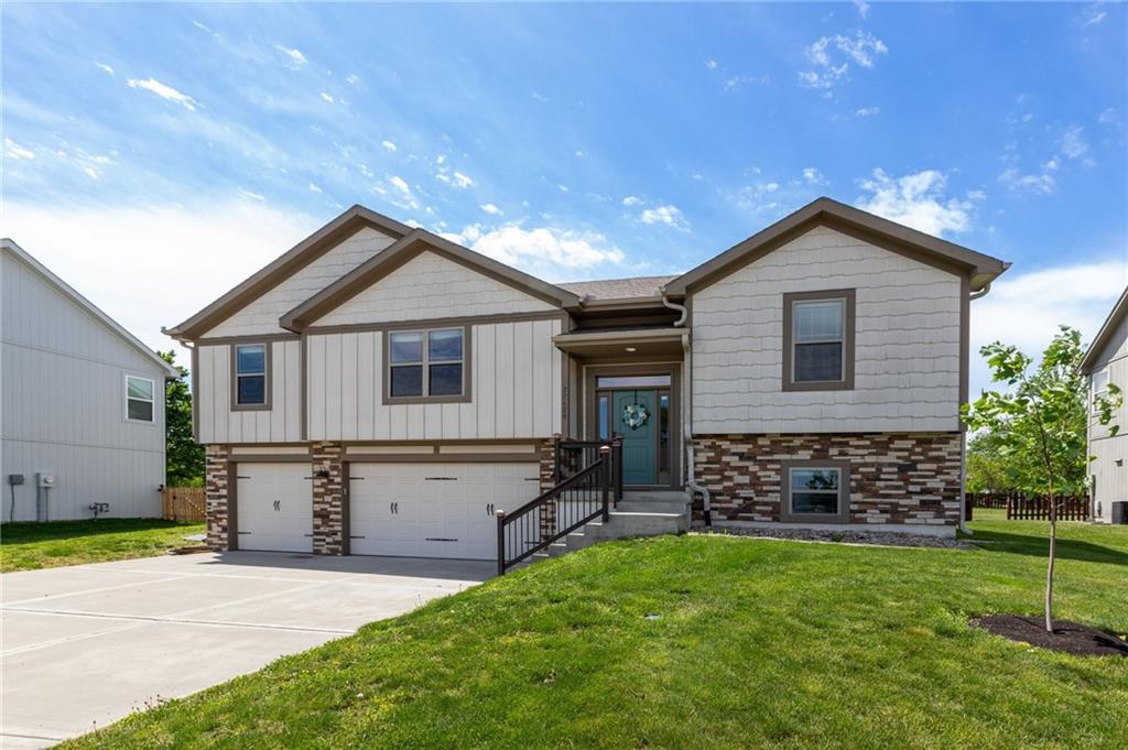 22620 Farm Road