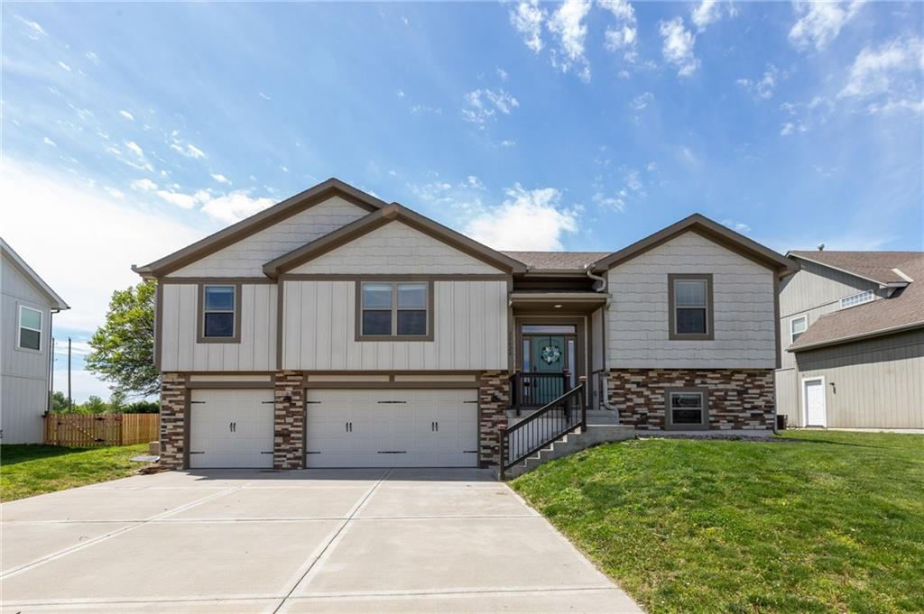 22620 Farm Road