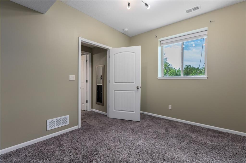 22620 Farm Road