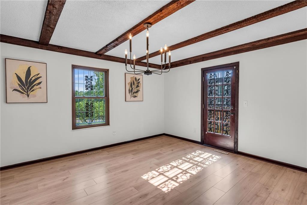 101 W Bannister Road