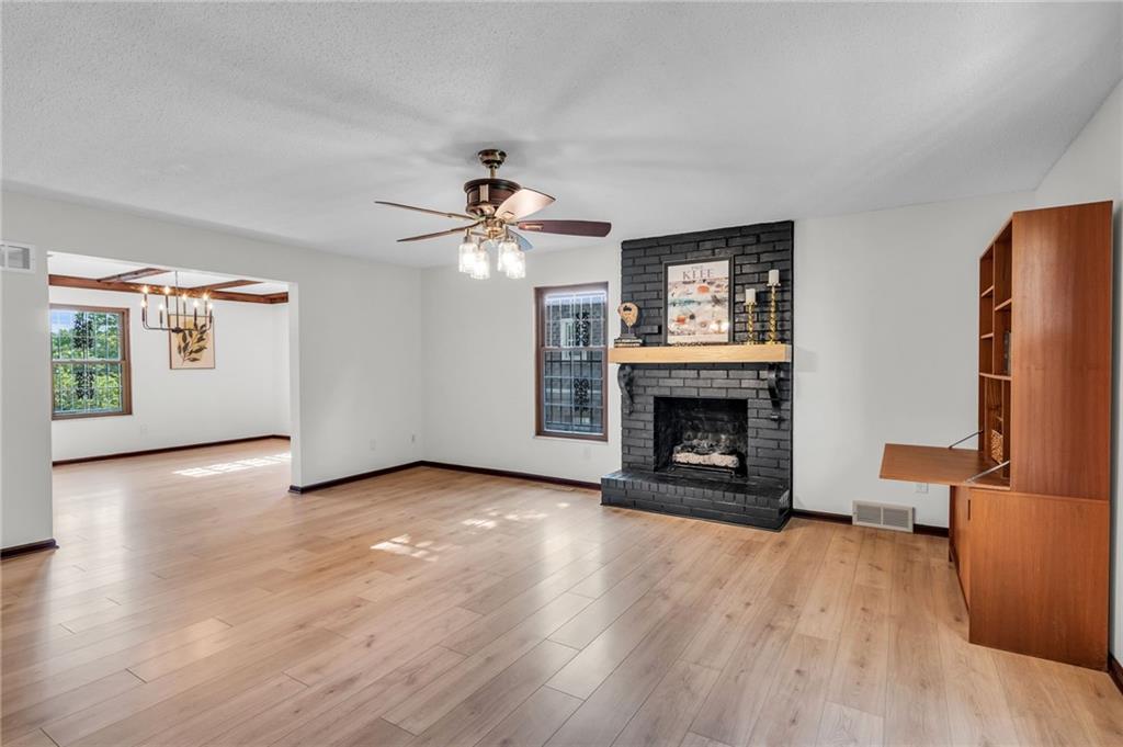101 W Bannister Road