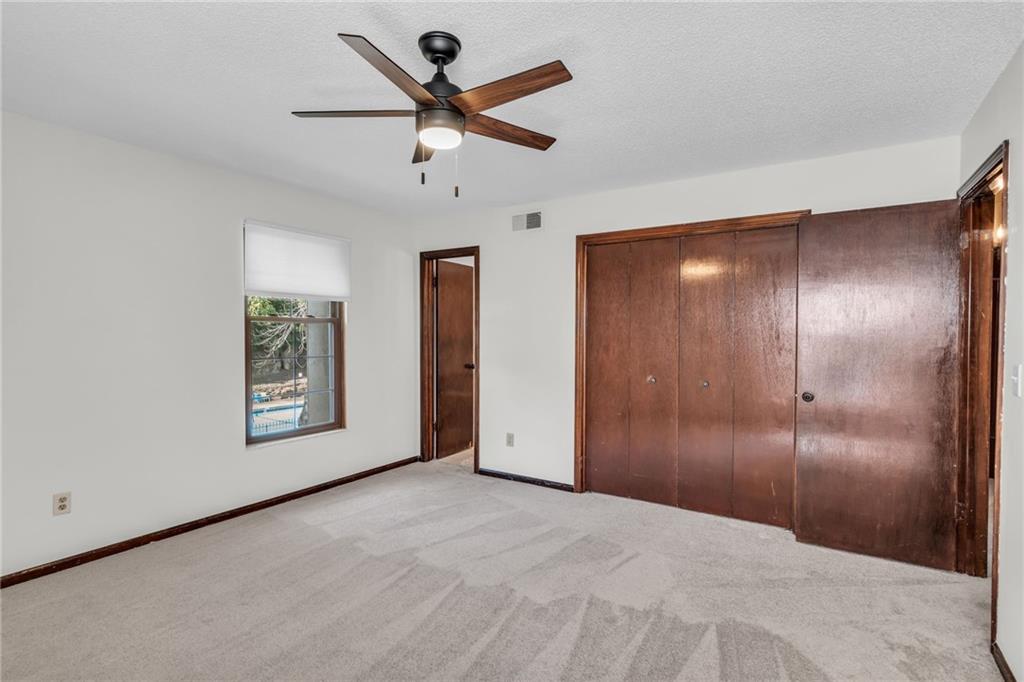 101 W Bannister Road