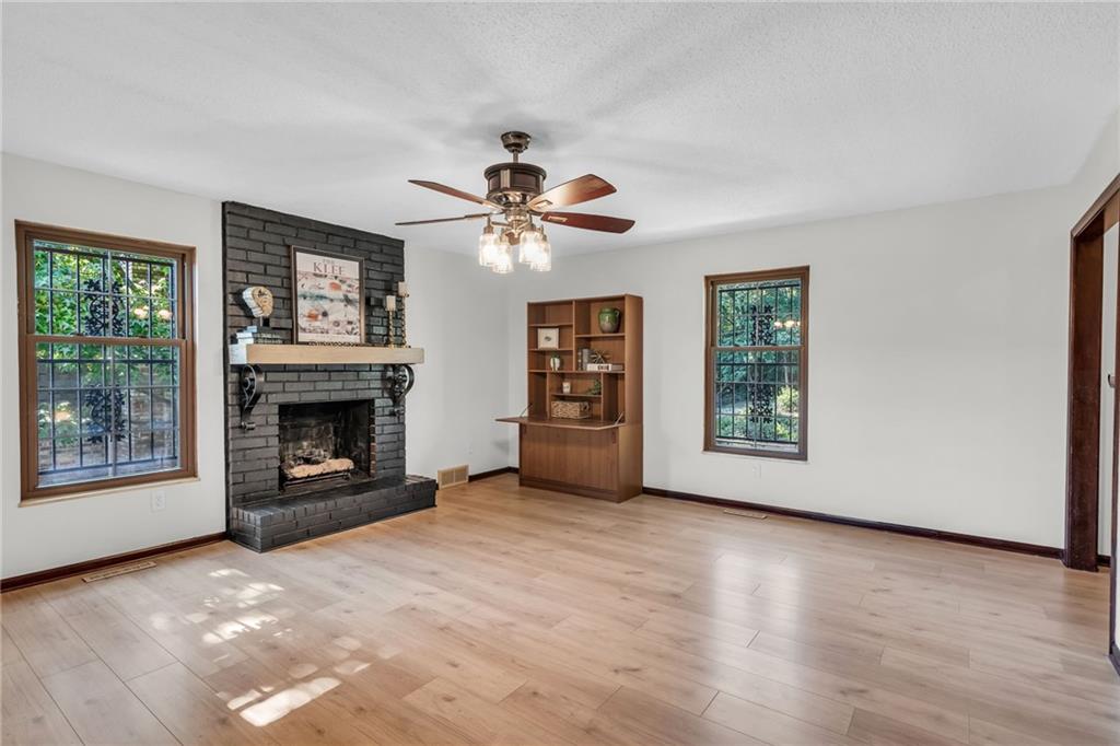 101 W Bannister Road
