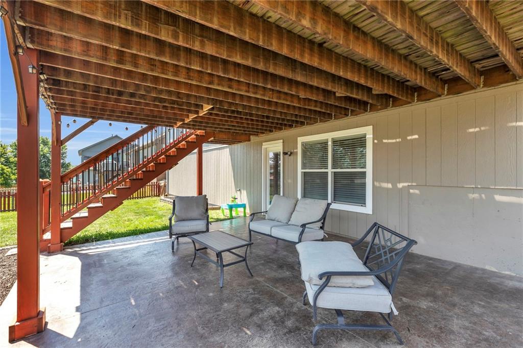 1304 NW Sycamore Drive