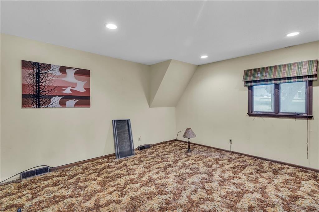 9013 Cyclone School Road