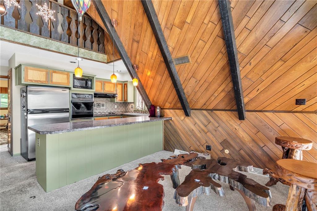 9013 Cyclone School Road