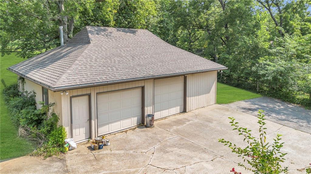 9013 Cyclone School Road