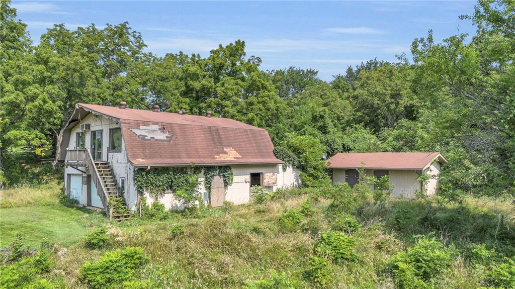 9013 Cyclone School Road