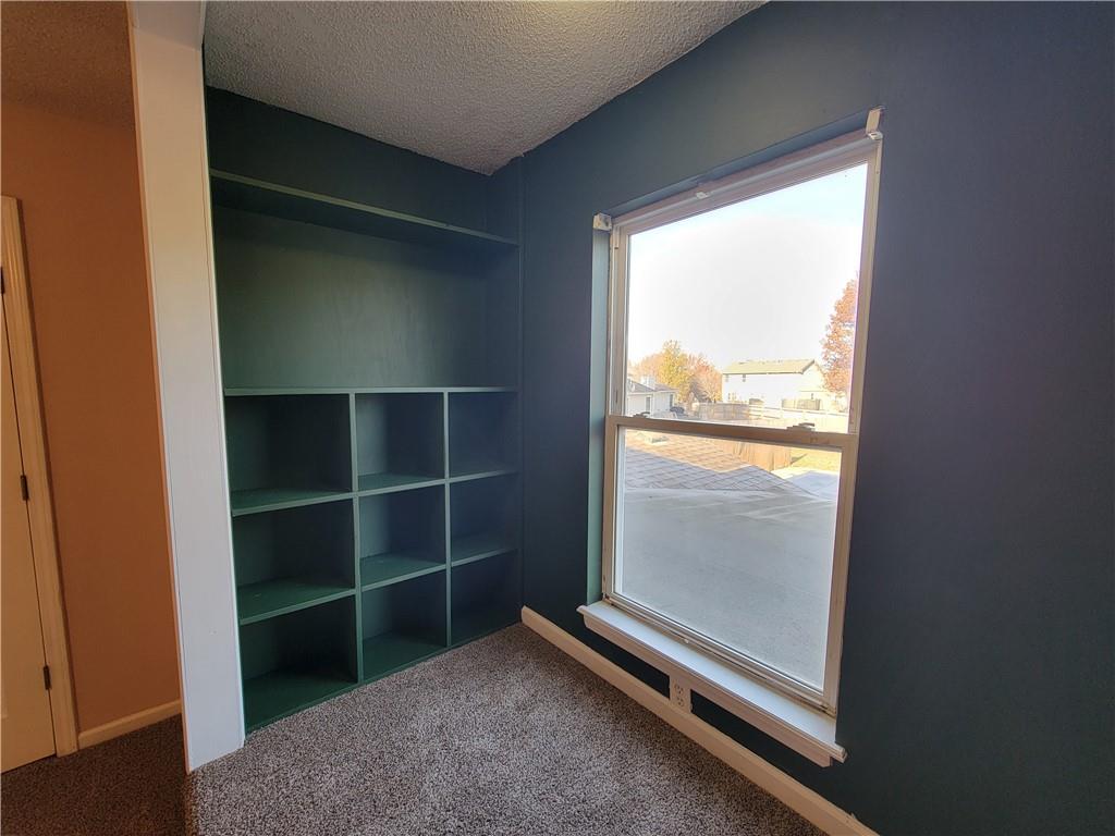 3621 NW Anchor Court